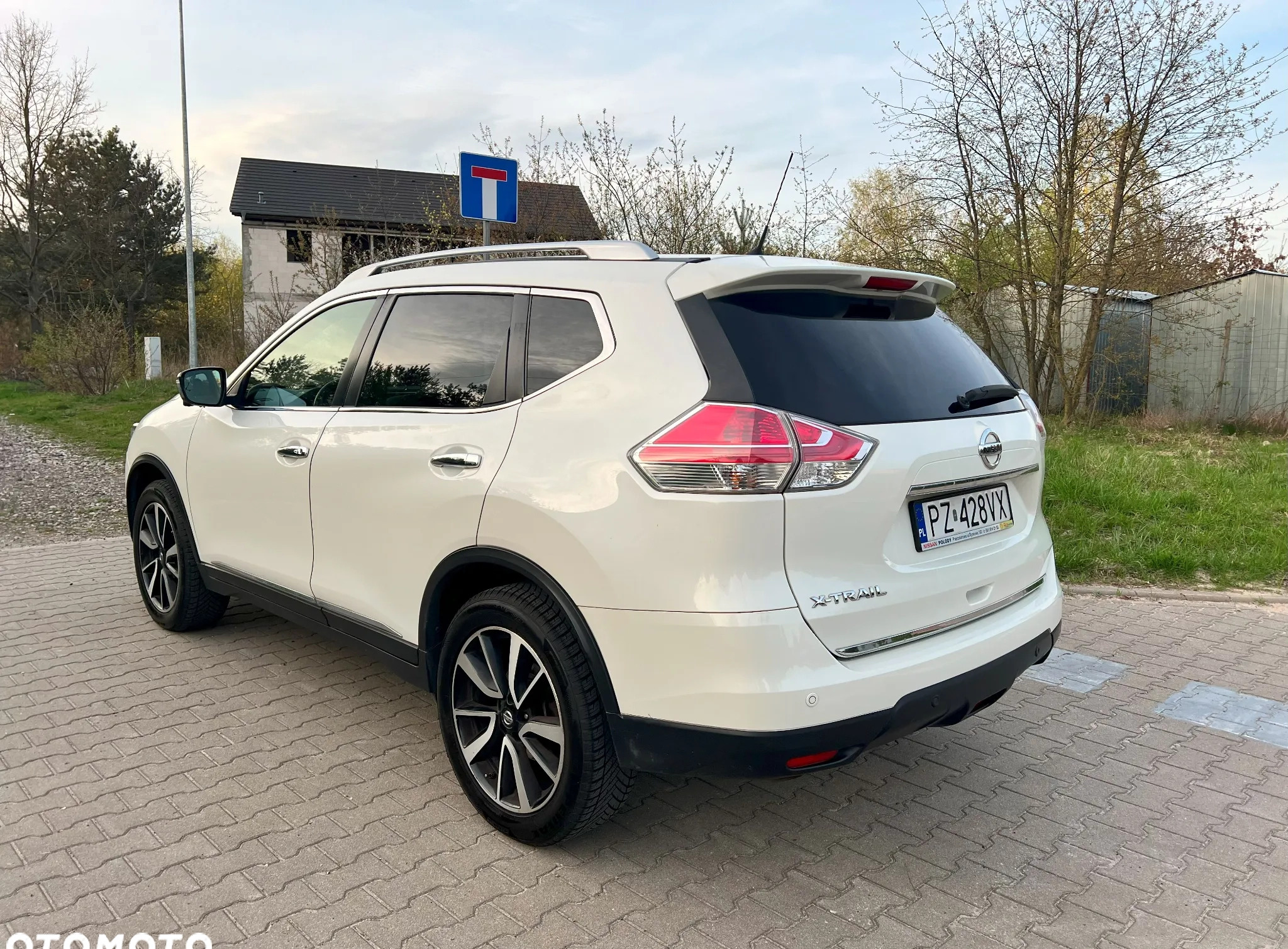 Nissan X-Trail cena 49999 przebieg: 239000, rok produkcji 2015 z Żywiec małe 407